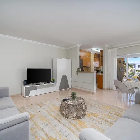 Da By Algest Apartment Alvor