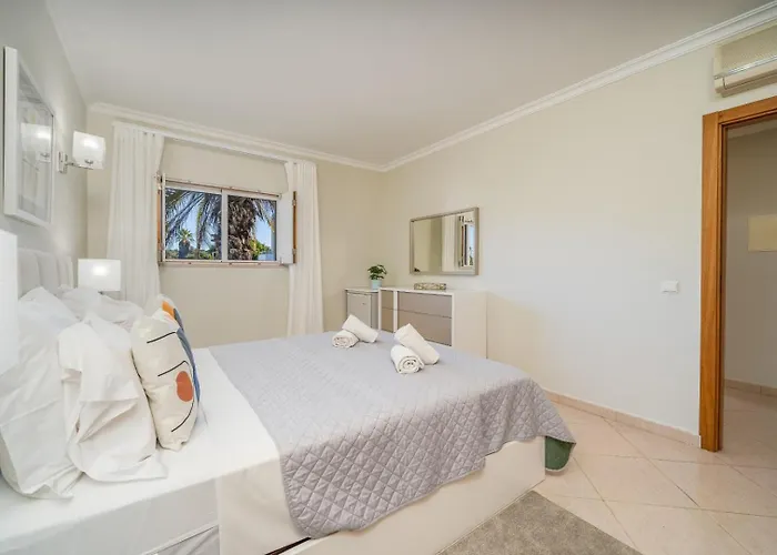 Da By Algest Apartment Alvor